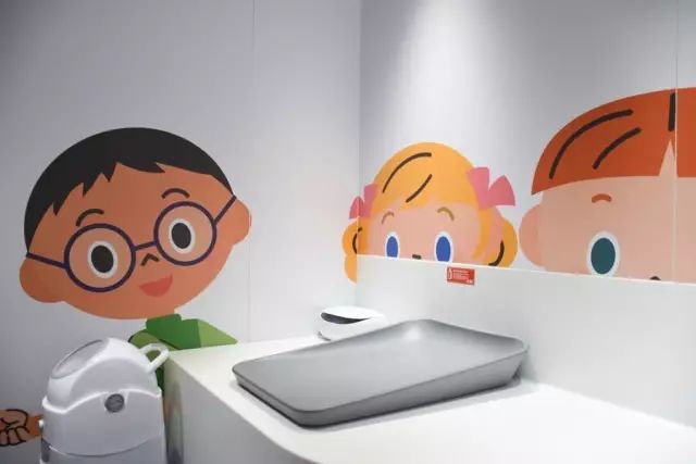 一篇有“异味”的测评文章，慎点！