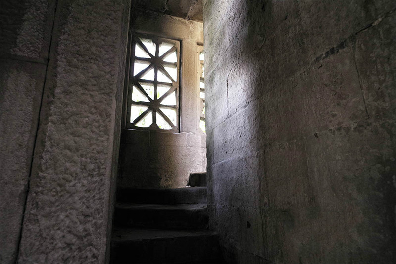 重庆鹅岭公园的石屋,鹅岭公园石屋