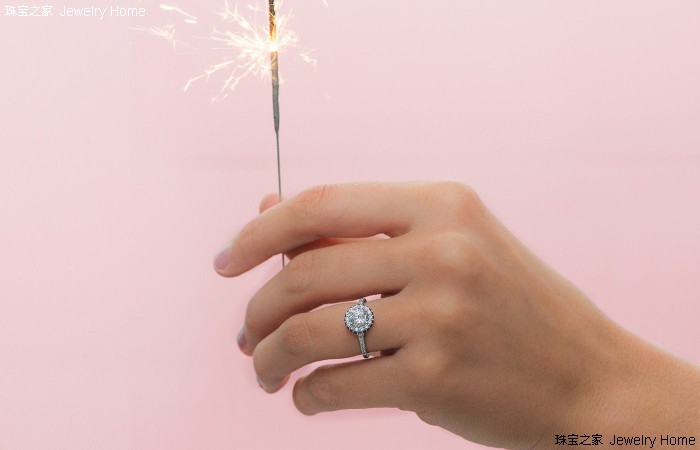 花几万元换钻戒,不如花几分钟掌握清洗小窍门
