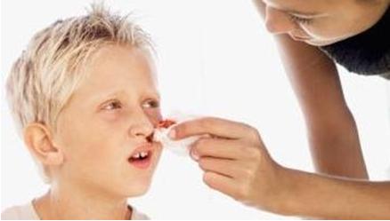 鼻腔有异物感是什么原因,鼻腔内有异物有什么症状