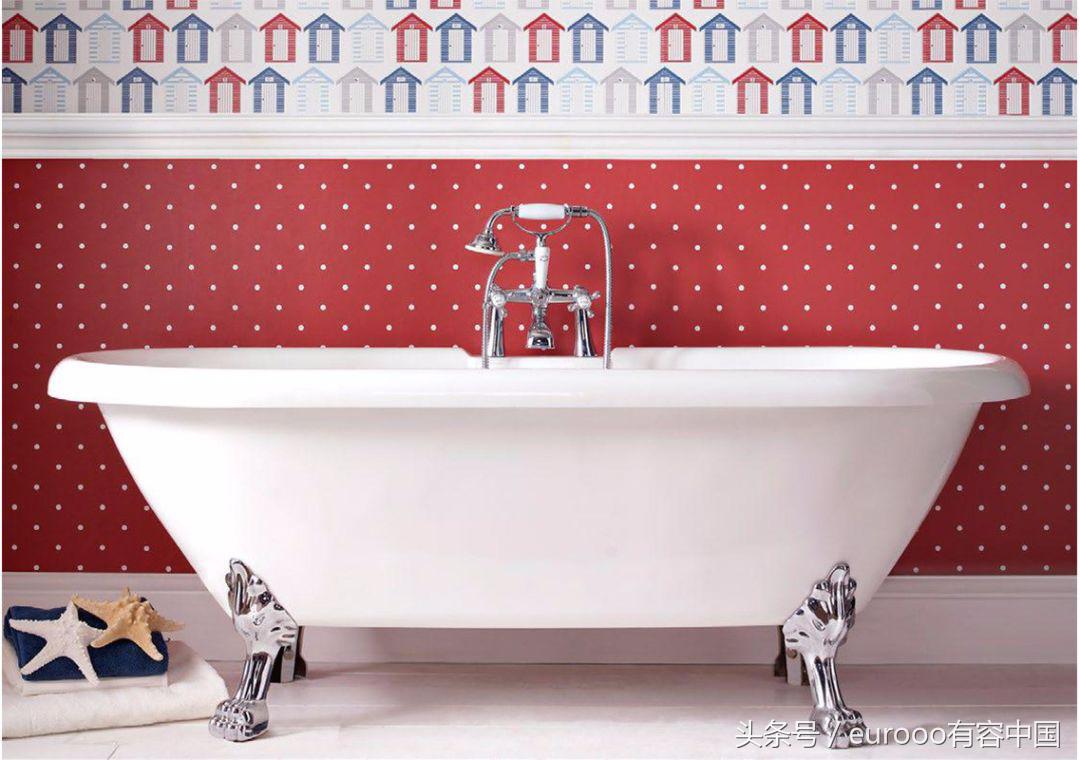 浴室装浴缸还是淋浴好,家里装浴缸实用吗