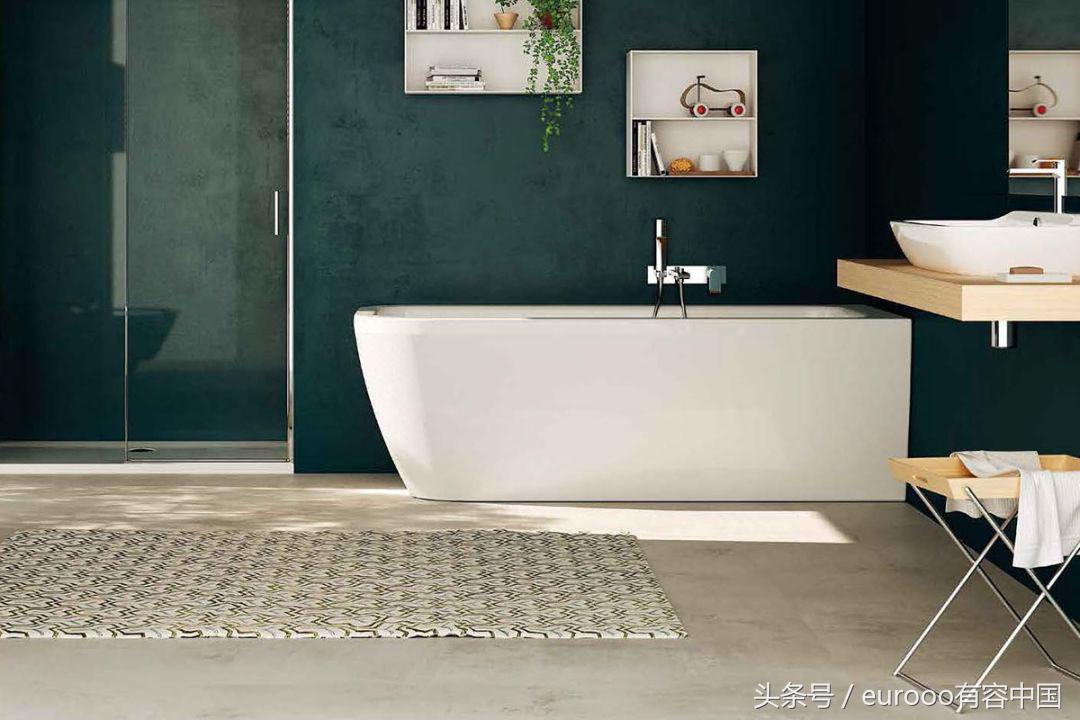 浴室装浴缸还是淋浴好,家里装浴缸实用吗