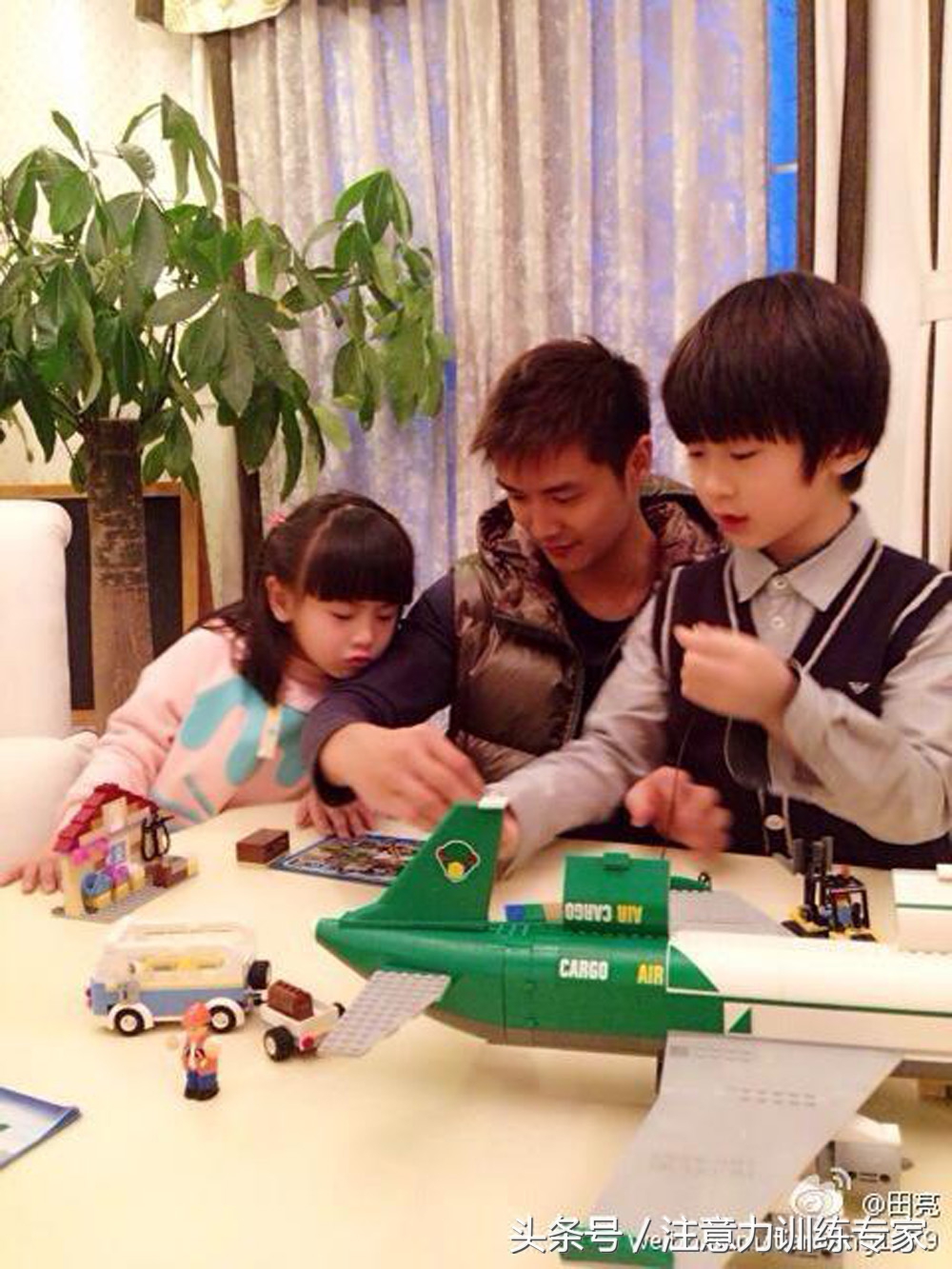 明星玩乐高,明星也玩的乐高