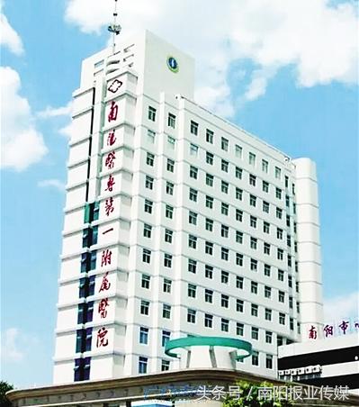 不忘初心认真践行为人民服务,不忘初心全心为人民服务