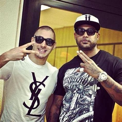 无愧背锅天王！某说唱歌手打架，报社居然贴着本泽马的照片