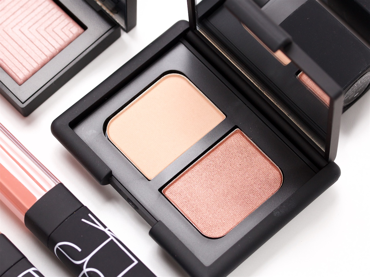 “色气满满”的NARS,还有这些女明星都在抢着用的美妆单品值得买