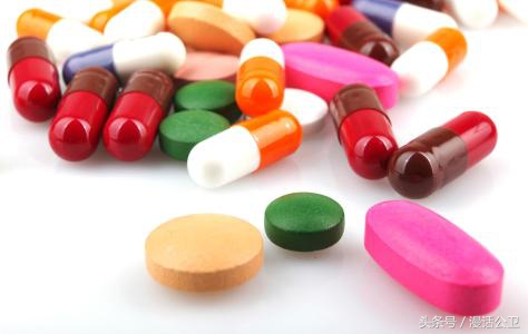 艾滋病抗病毒治疗后多久复查一次,艾滋病抗病毒治疗标准