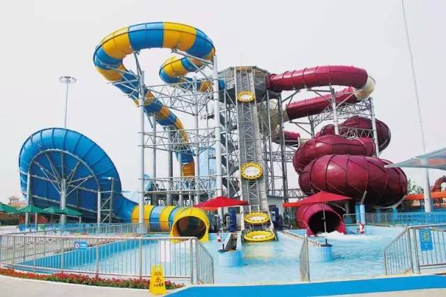 郑州最干净的水上乐园室内,郑州最好玩的水上游乐园