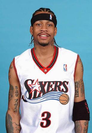 费城致敬艾弗森,01年费城艾弗森