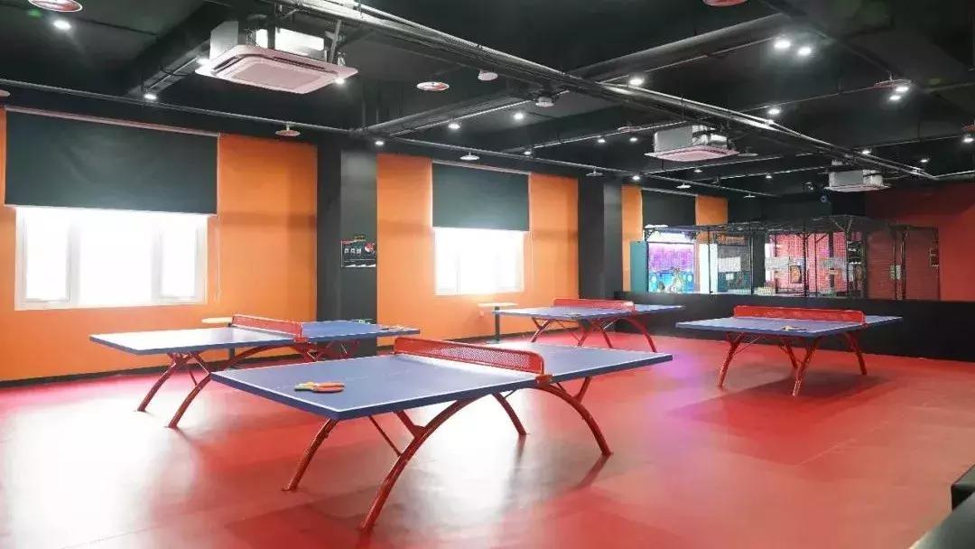 天津攀岩墙室内游乐场,天津攀爬类游乐园