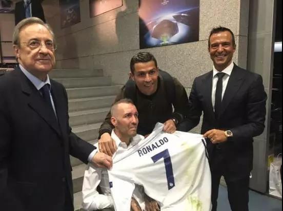 C罗:我不认为纹身丑陋,但至少现在还不能纹身