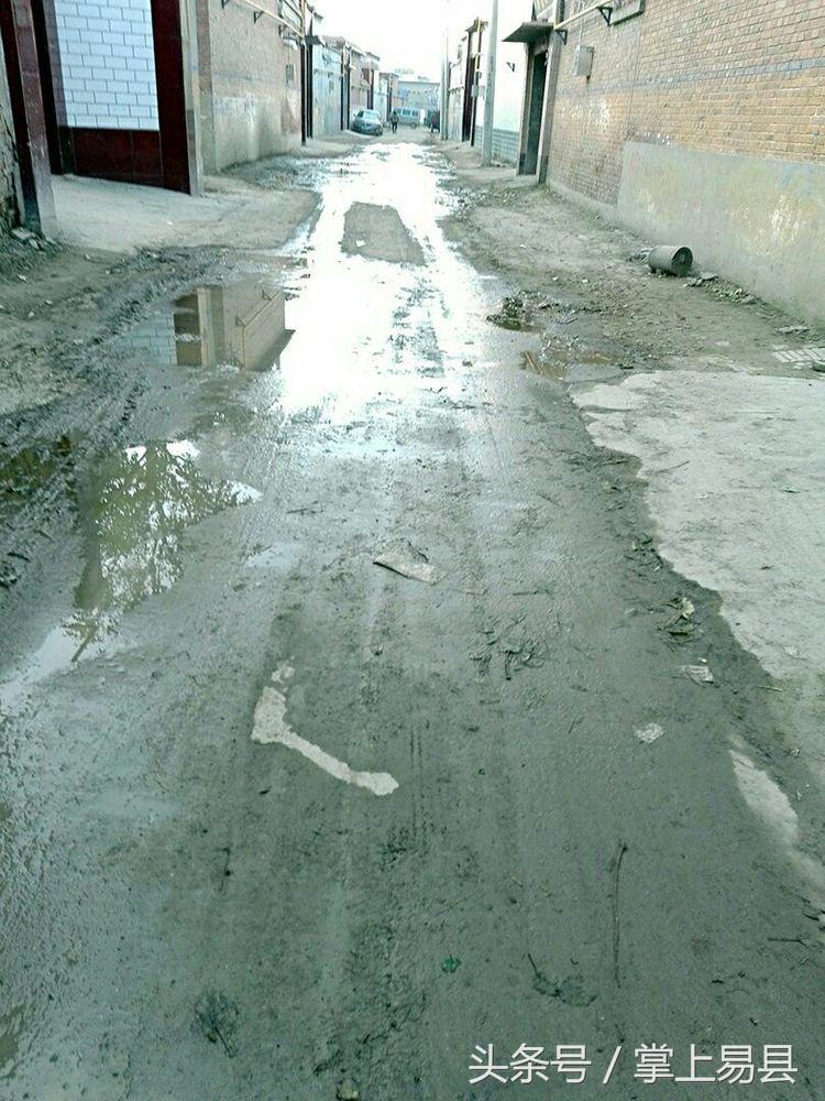 窟窿山,凤凰山星月