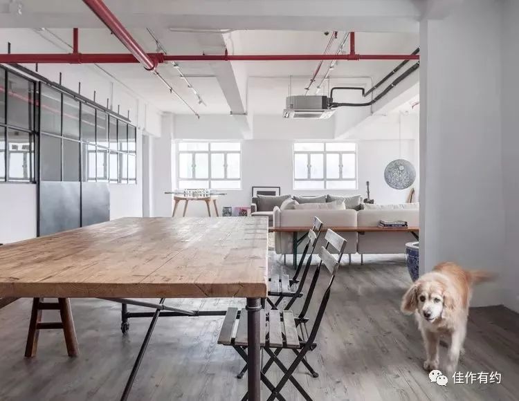 卧室蜂窝大板吊顶简约时尚,简约吊顶不藏灰