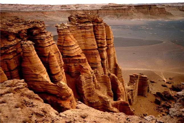 疆北自驾游线路图,全疆大环线自驾游最佳路线