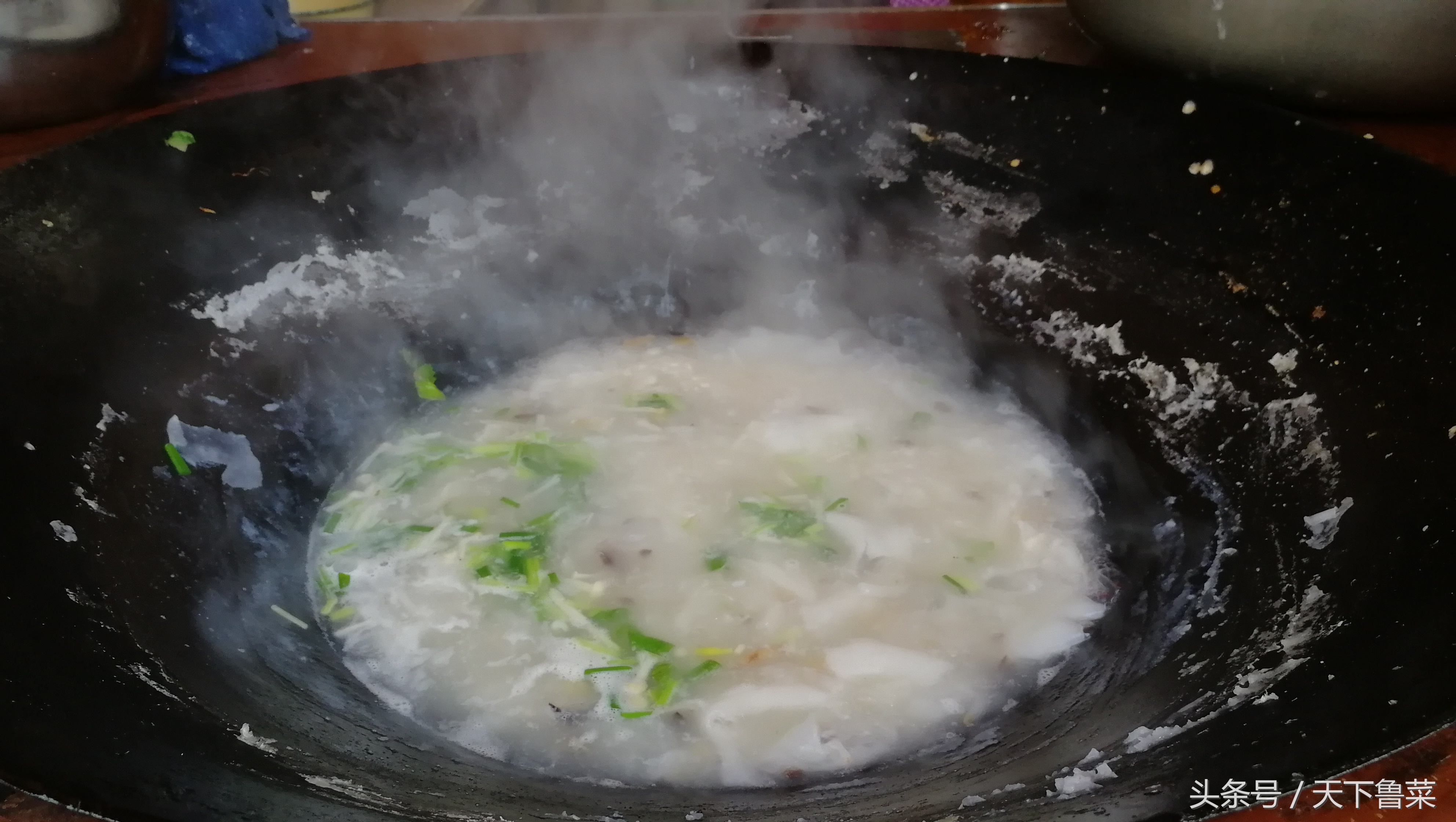 福州小吃锅边,福建特色小吃锅边糊