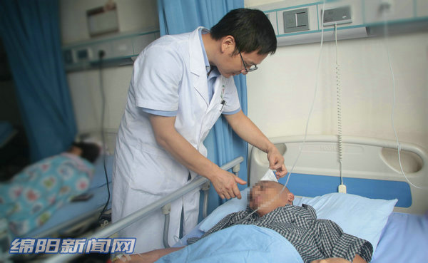 绵阳市中医医院惠民帮扶医院,医护人员爱心助力