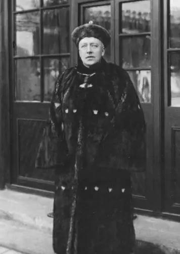 在外国人眼中清朝属于中国么,溥仪眼中的慈禧太后