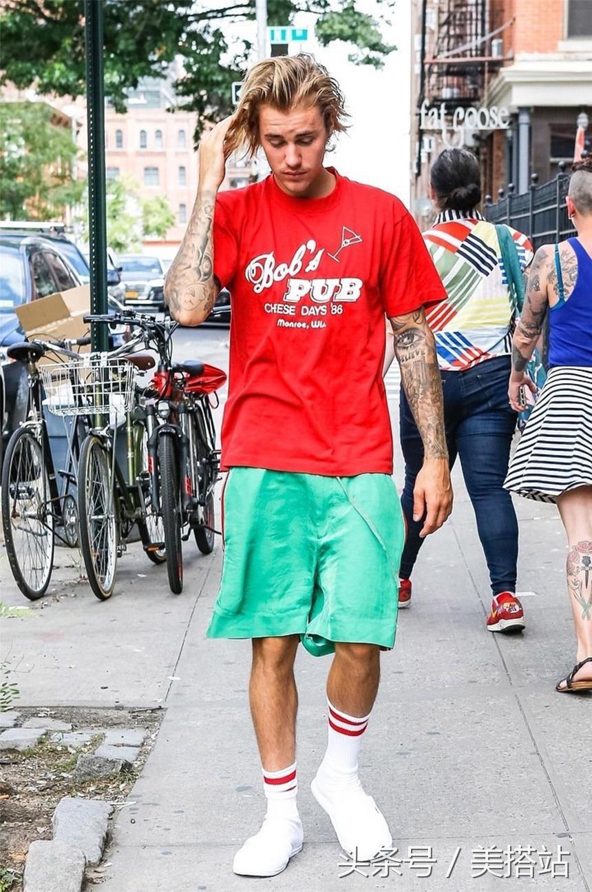 贾斯汀比伯和blackpink见面,贾斯汀比伯和海莉穿搭图片