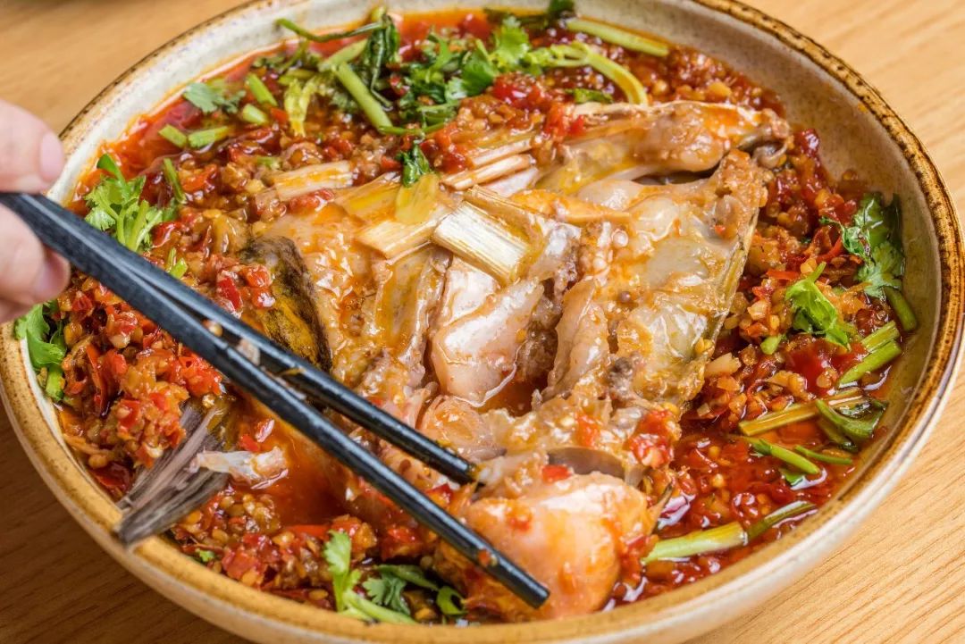 90后美女开轻食店,90后美女创业开快餐店