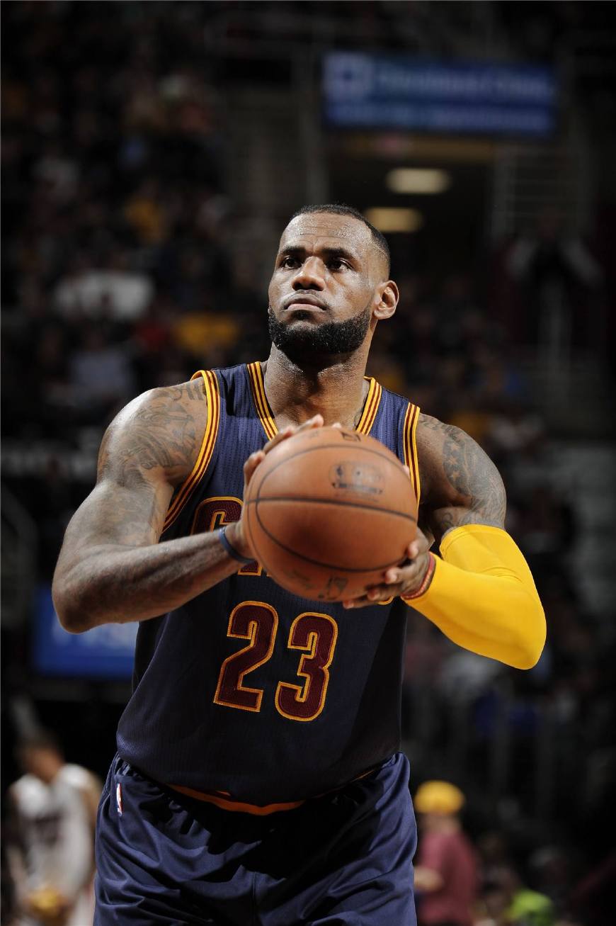 闇嶅崕寰风悆琛g揣韬。,闇嶅崕寰烽樋杩揪鏂揣韬。