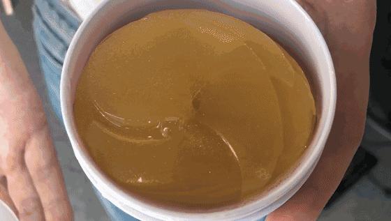 30岁眼角笑起来有皱纹,眼角笑起来有皱纹是老了吗