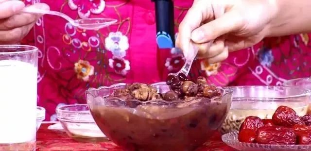 降糖的三个锻炼动作,一套完整的降糖操