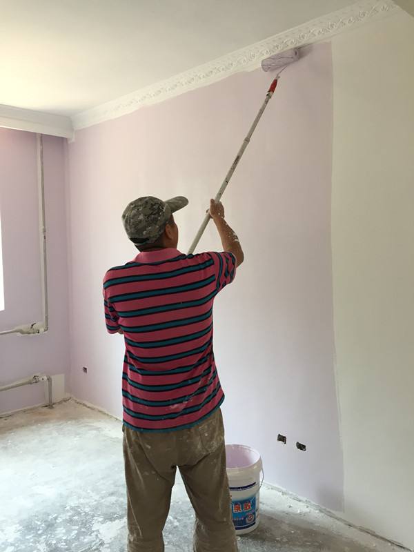 乳胶漆这样选必看不踩坑,买乳胶漆注意五点避免坑