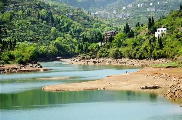 德阳周边玩水避暑民宿,德阳附近哪里有凉快又好玩的地方