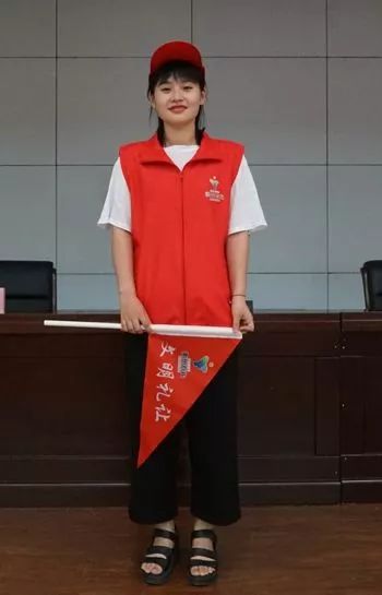 志愿者对行人交通文明劝导视频,文明交通劝导志愿者的主要任务