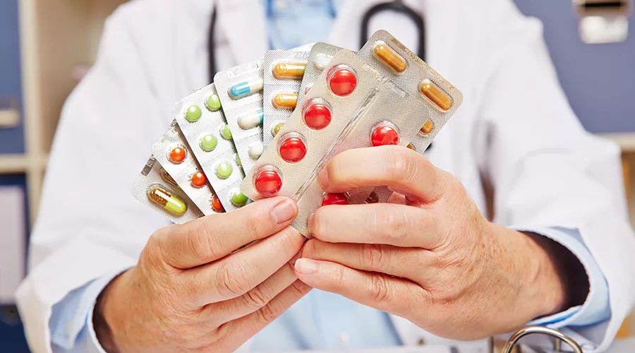 10种便宜有效的好药，每个家庭都该备齐常备药单，记住这三点