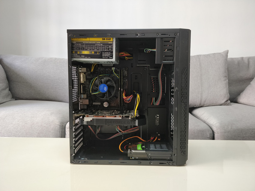 组装一台专门玩吃鸡电脑配置清单,组装一台吃鸡的电脑怎么配置呢