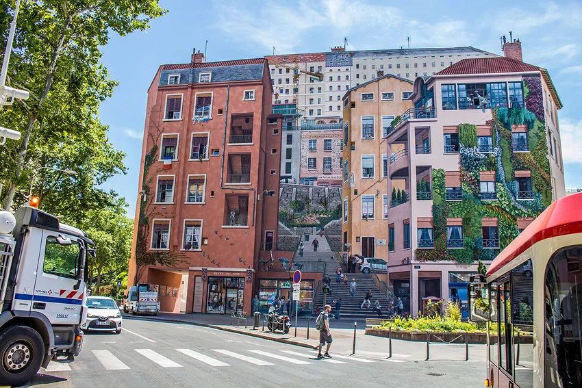 星球打卡景点,里昂的著名景点