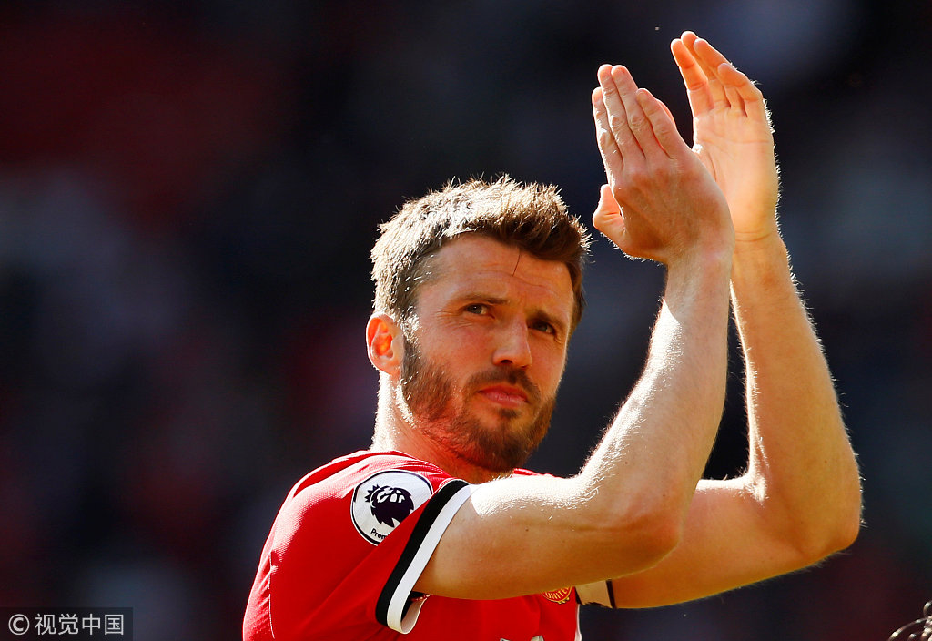 老兵们的告别季-醉笑陪君三万场不诉离殇