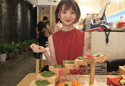 郑州这家寿司界的“黑马”，终于被我们找到了！躺在家里吃到爽！