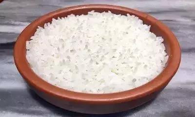 炖肉过程中加冷水还是开水,炖各种肉类为什么要焯水