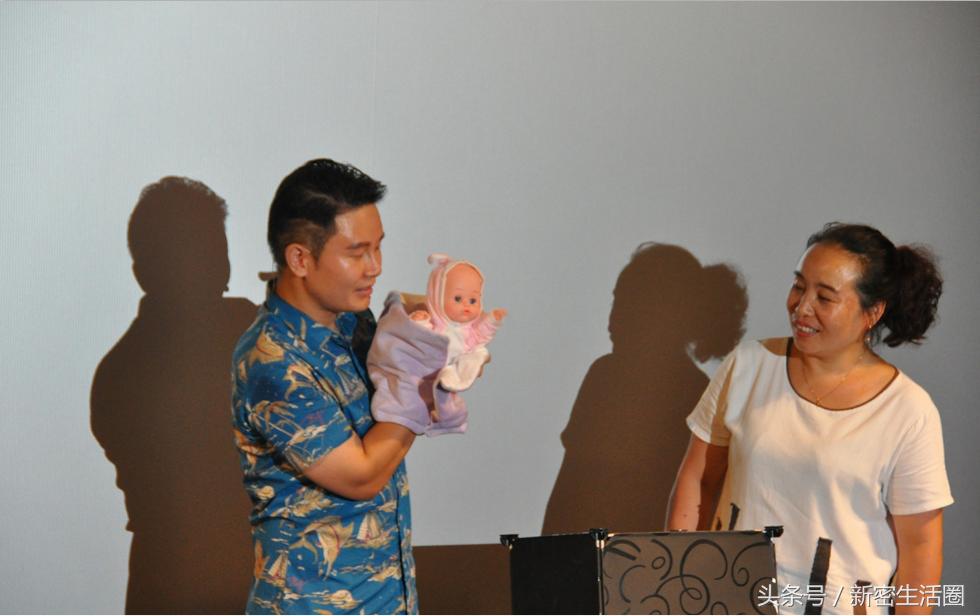 新密还有这样的人才，出名后回家乡免费演出访腹语达人郑毅