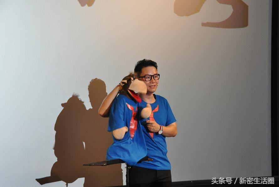 新密还有这样的人才，出名后回家乡免费演出访腹语达人郑毅