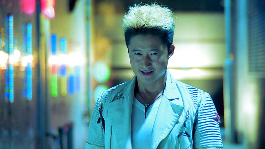 战狼吴京2免费观看完整版,吴京最新热映大片战狼2精彩片段