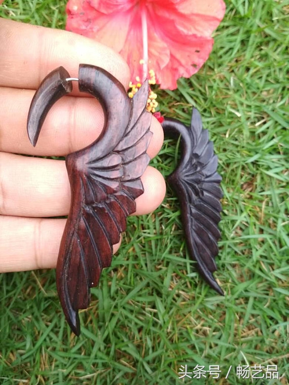 超级吓人的耳环,无耳洞夸张高级感耳环