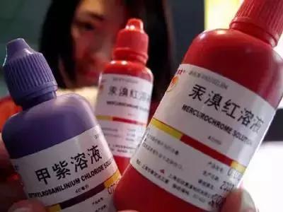 经常给宝宝一惊一乍的危害,这几样东西正在悄悄危害宝宝健康