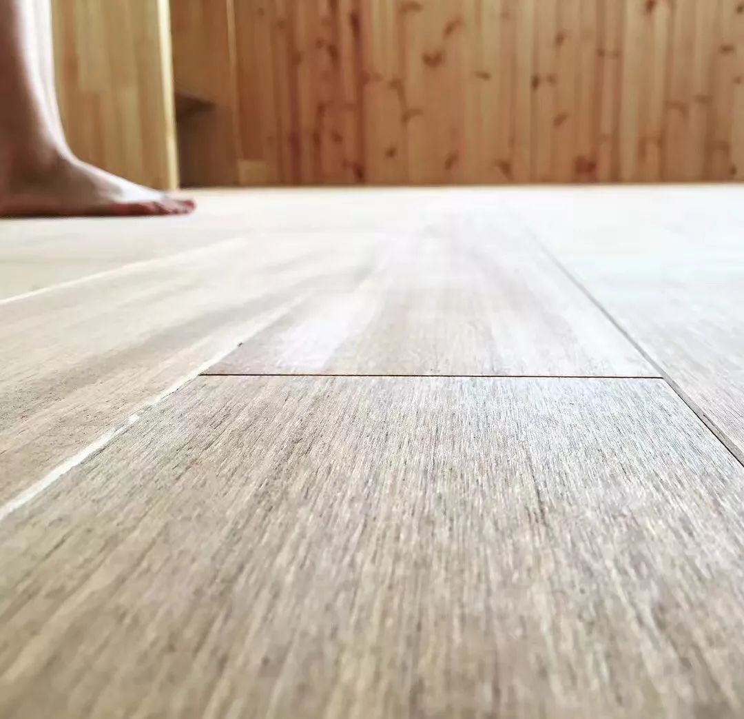 二手房地面木地板翻新最佳方法,二手房木地板翻新工具