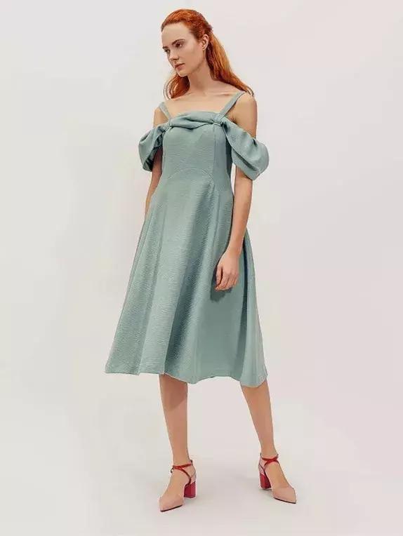 时尚百搭柔软舒适这款鞋超级推荐,目前穿得最舒服的几款鞋