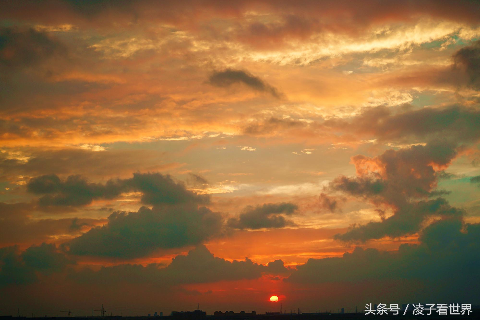 爱上东海湾的美,尽享那片无人打扰的海