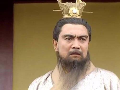 贾诩一计害三贤为什么曹操还用他,贾诩谋略不输孔明