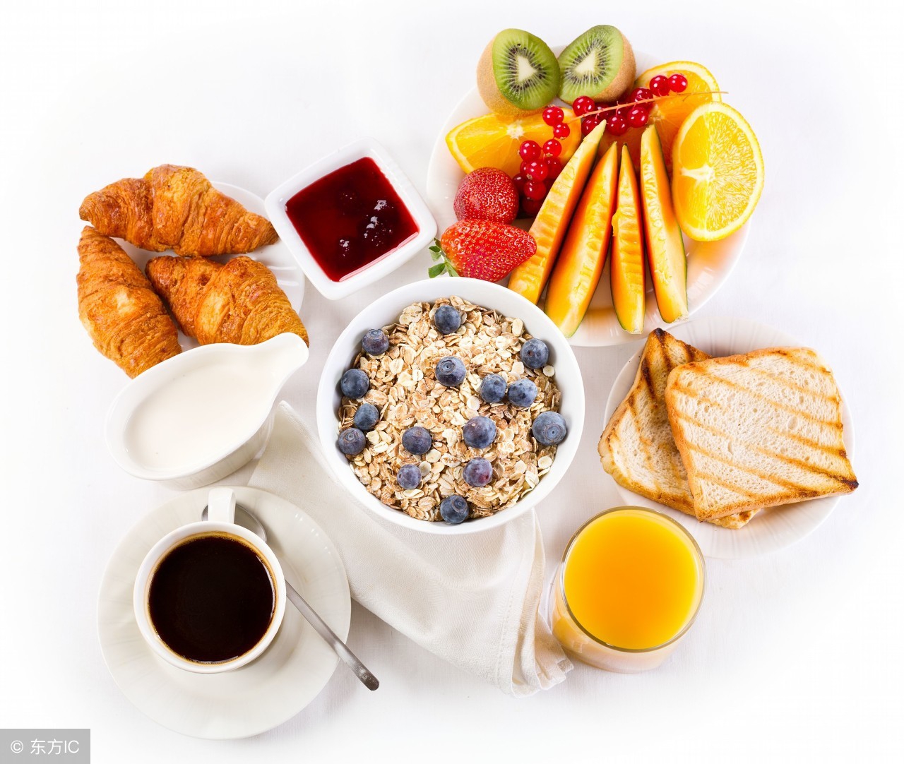 晚上吃宵夜吃什么最健康呢,晚上吃宵夜哪个是最不容易胖的