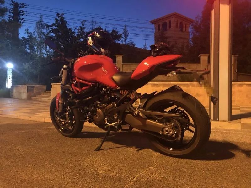 骑摩托车要什么驾驶证吗,骑摩托车需要考什么驾照