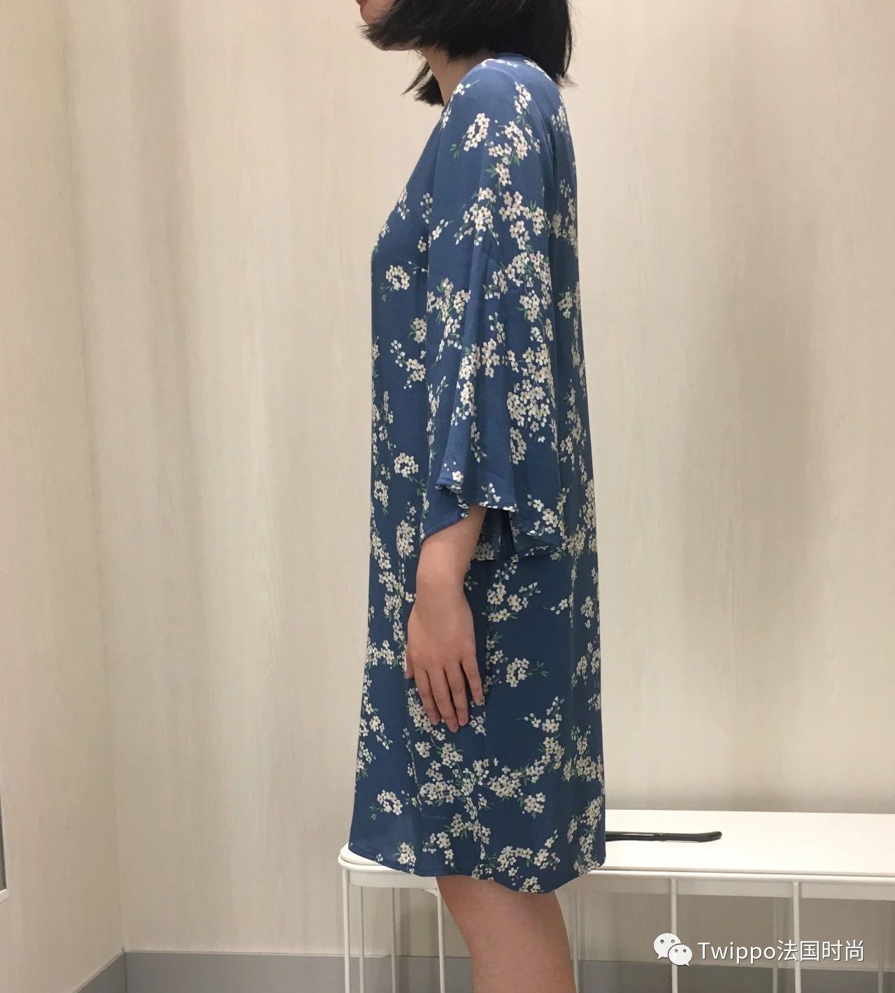 编辑试穿|HM想让你把壁纸穿到身上,没想到还卖断货?!