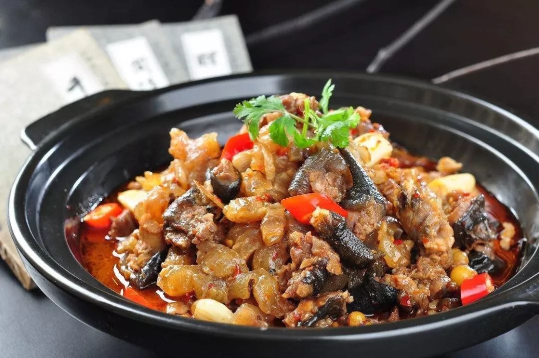 阴虚体质失眠多梦吃什么好,阴虚失眠吃什么菜