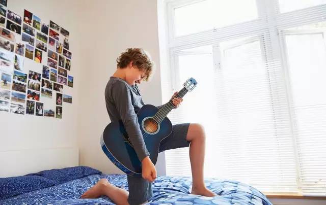 四十岁想学习一门乐器,学习一门简单的乐器