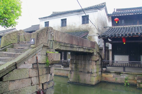 绍兴湖面上的桥,绍兴越城的桥